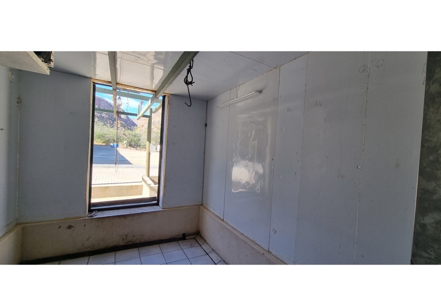 Commercial Property for Sale in De Rust Western Cape